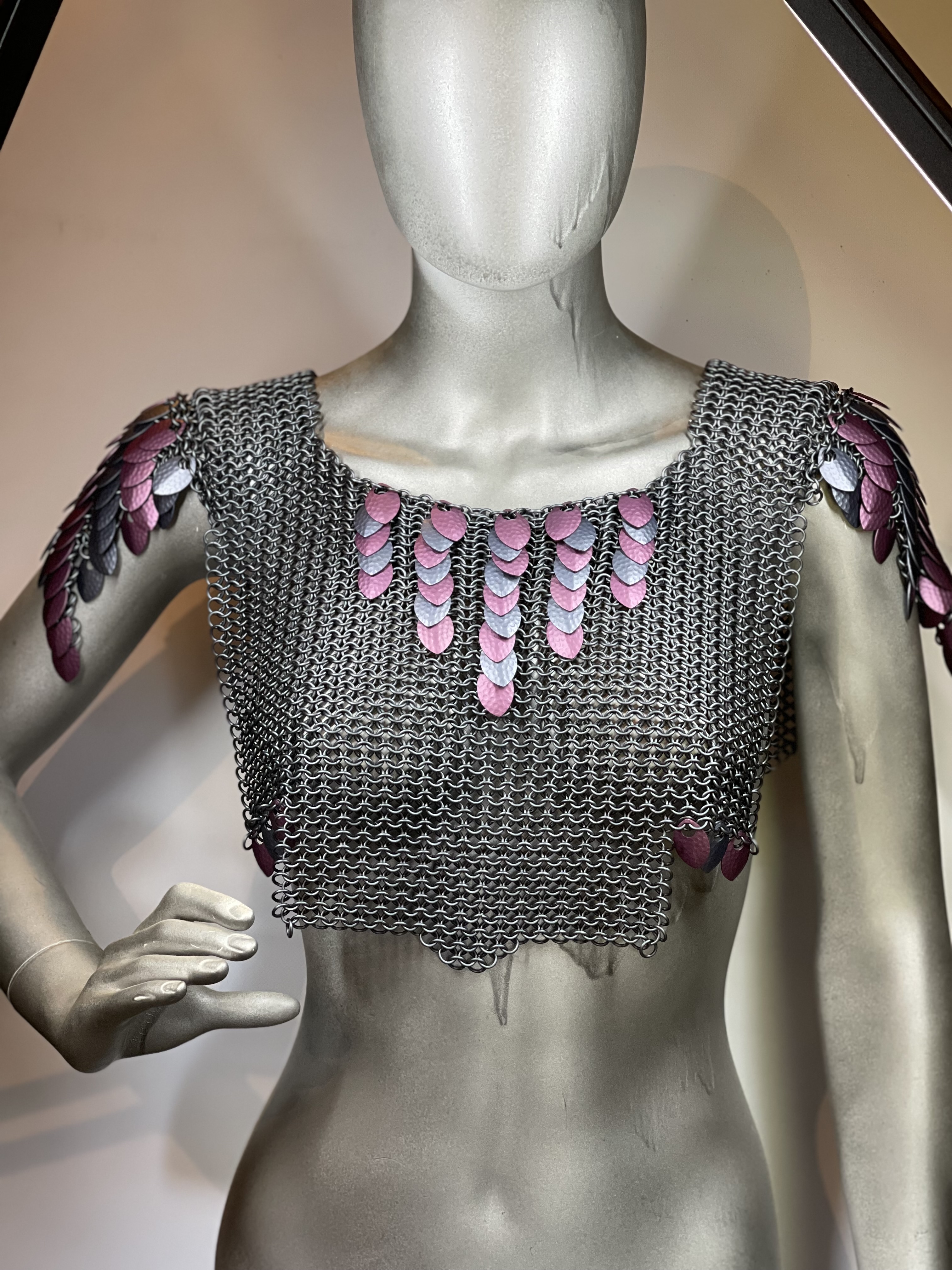“European 4-in-1 chainmaille necklace in grey with mauve and silver dragon scales on the front and shoulders, named Moonshard—handcrafted for celestial fantasy wear.”
