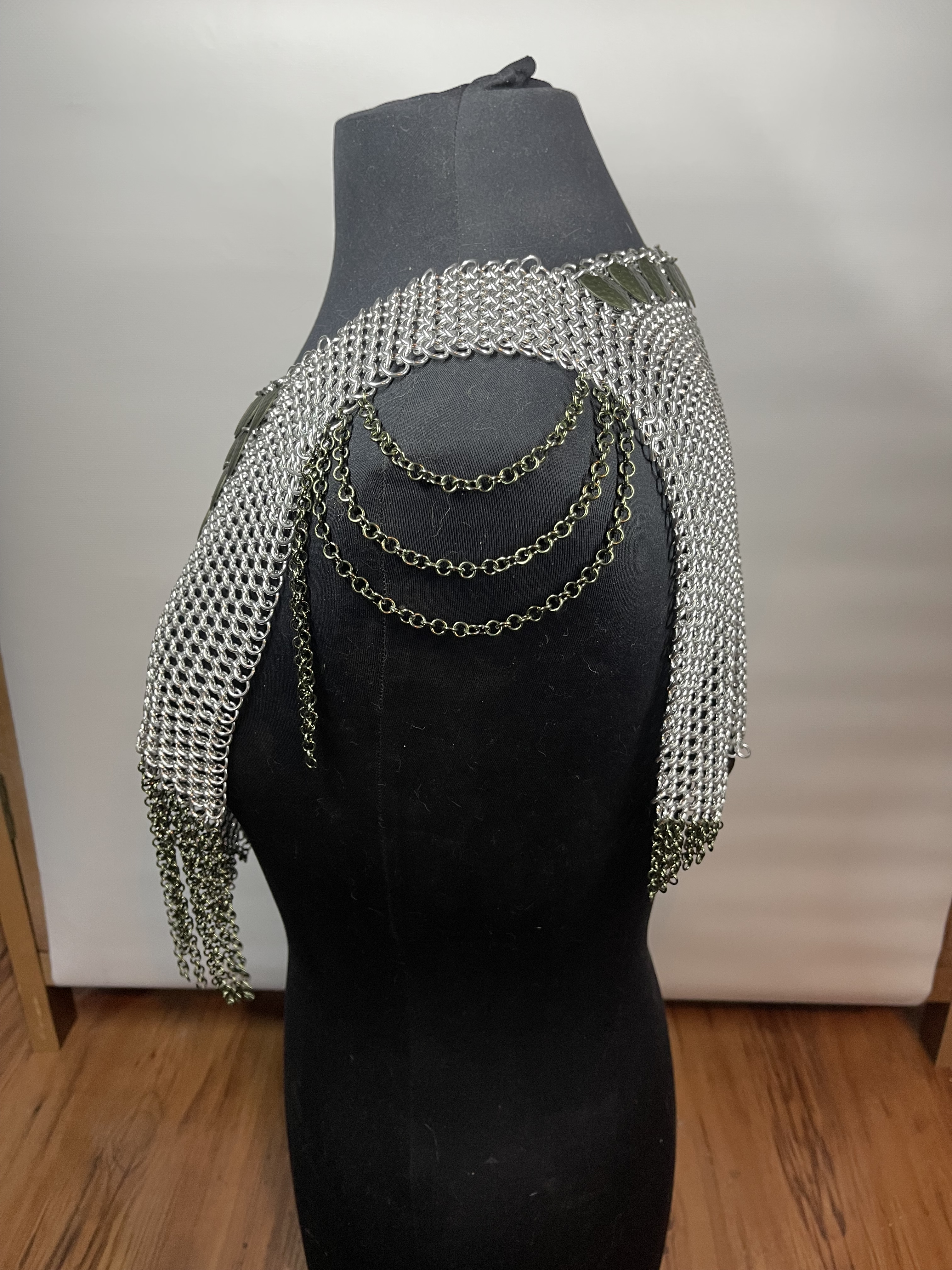 European 4-in-1 chainmaille in silver with hammered olive dragon scales, named Valhalla—handcrafted for Viking-inspired fantasy wear.